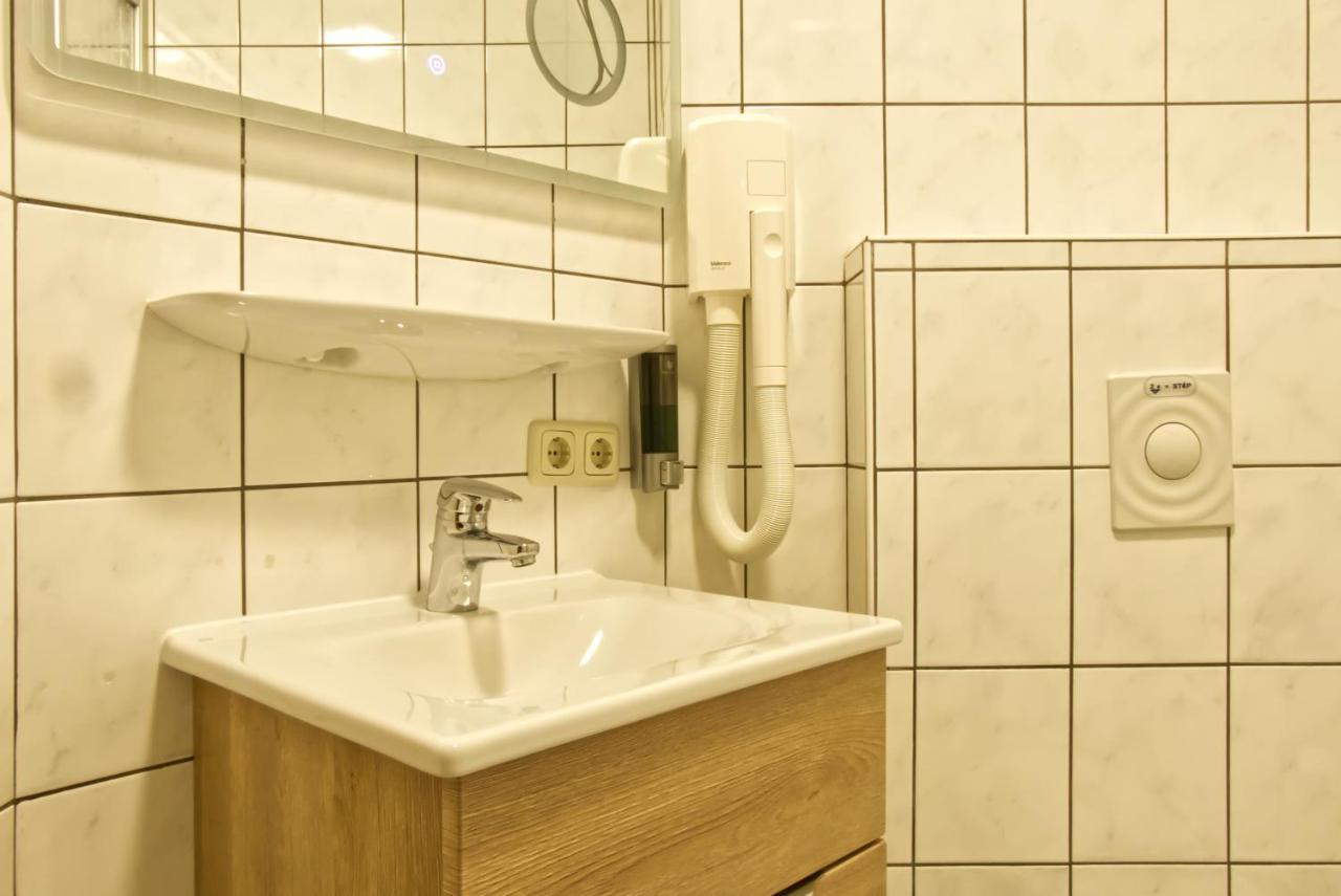 Garnihotel Zur Linde - Bayerischer Wald - Aktivcard Mit 154 Kostenfreien Leistungen - Kostenloser Parkplatz Lohberg Bagian luar foto